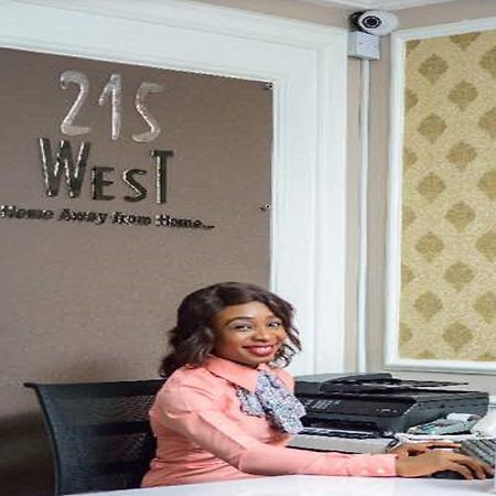 215 West Apartment Abuja Exteriör bild