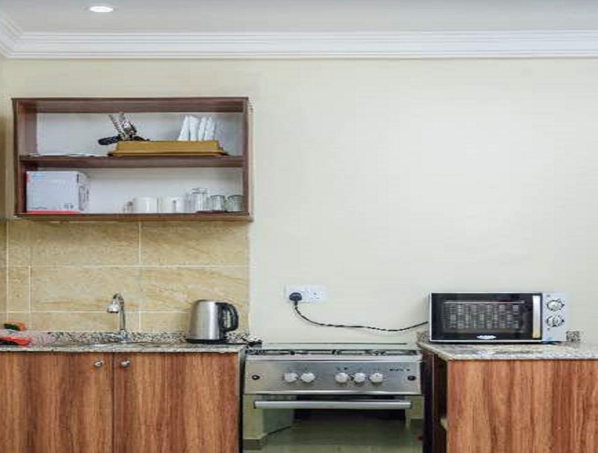 215 West Apartment Abuja Exteriör bild
